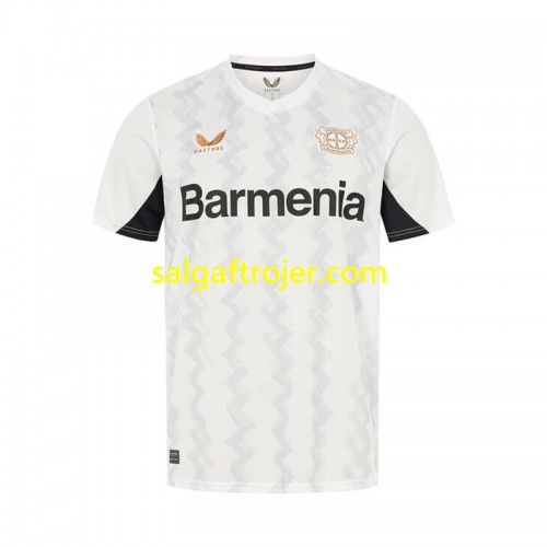 Bayer 04 Leverkusen Fodboldtrøjer Udebanesæt 2024/25 Kort ærmer Bayer 04 Leverkusen Fodboldtrøjer Udebanesæt 2024/25 Kort ærmer